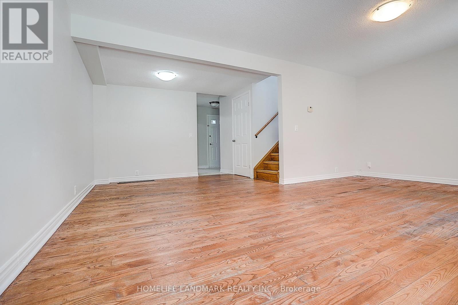48 Green Spring Drive, Toronto, Ontario  M1V 2B1 - Photo 12 - E12458126