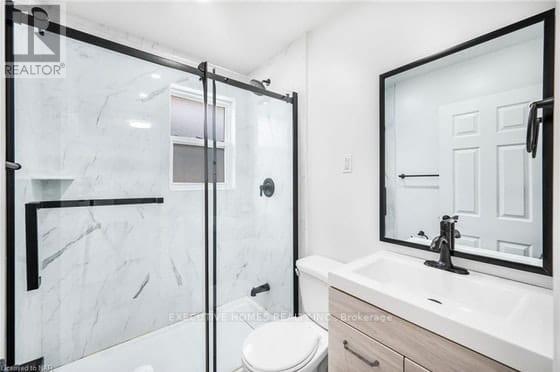 826 Scarborough Golf Club Road, Toronto, Ontario  M1G 1J3 - Photo 10 - E12458129