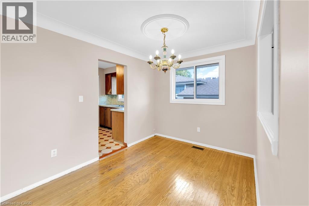 112 Purdy Crescent, Hamilton, Ontario  L9A 3B3 - Photo 8 - 40778305