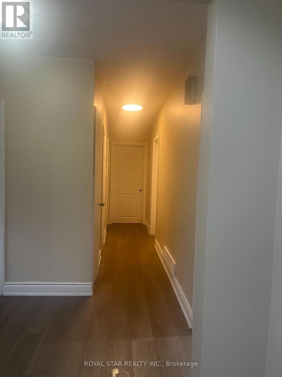 Main - 9210 Mississauga Road, Brampton, Ontario  L7A 0B4 - Photo 5 - W12458091