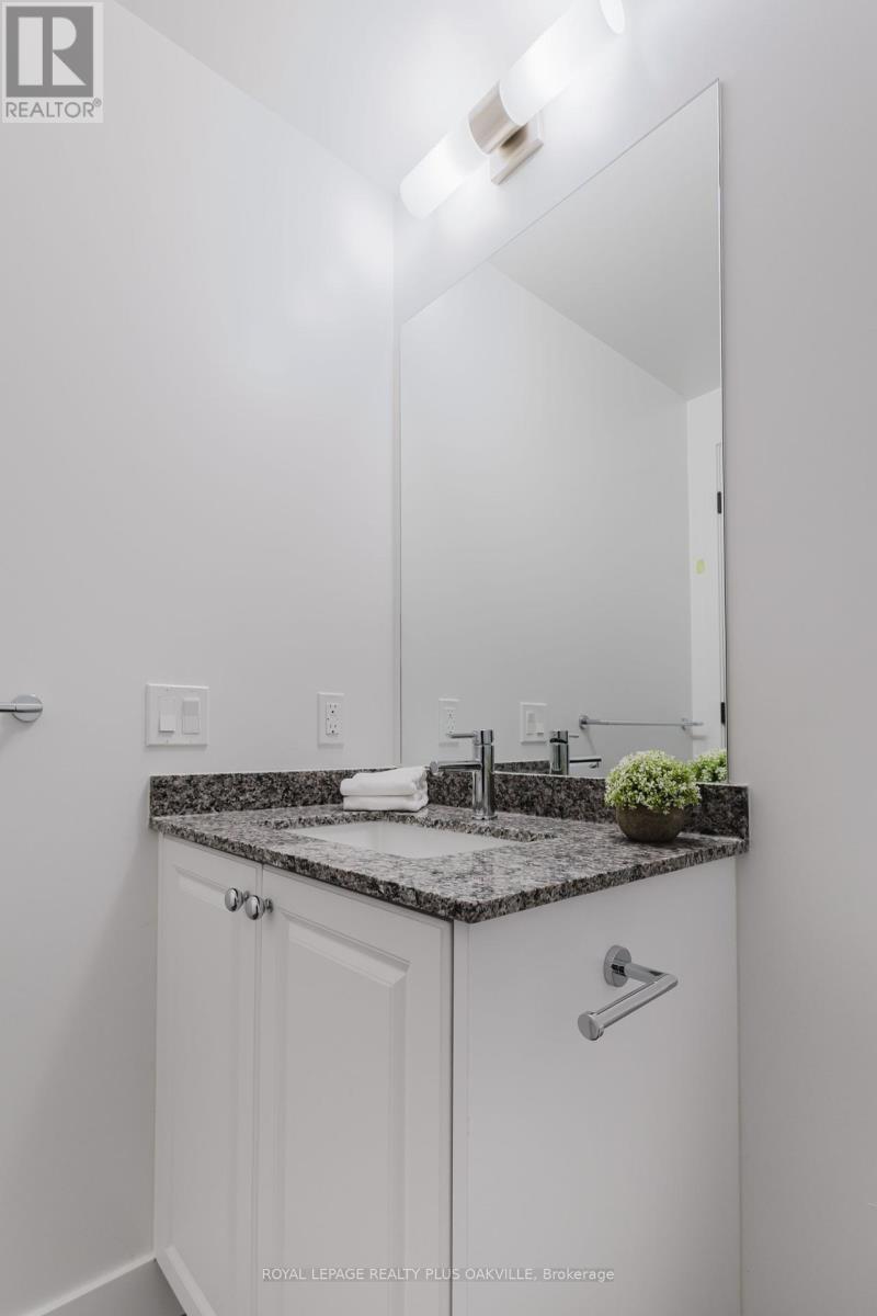 330 - 2343 Khalsa Gate, Oakville, Ontario  L6M 4J2 - Photo 18 - W12458101
