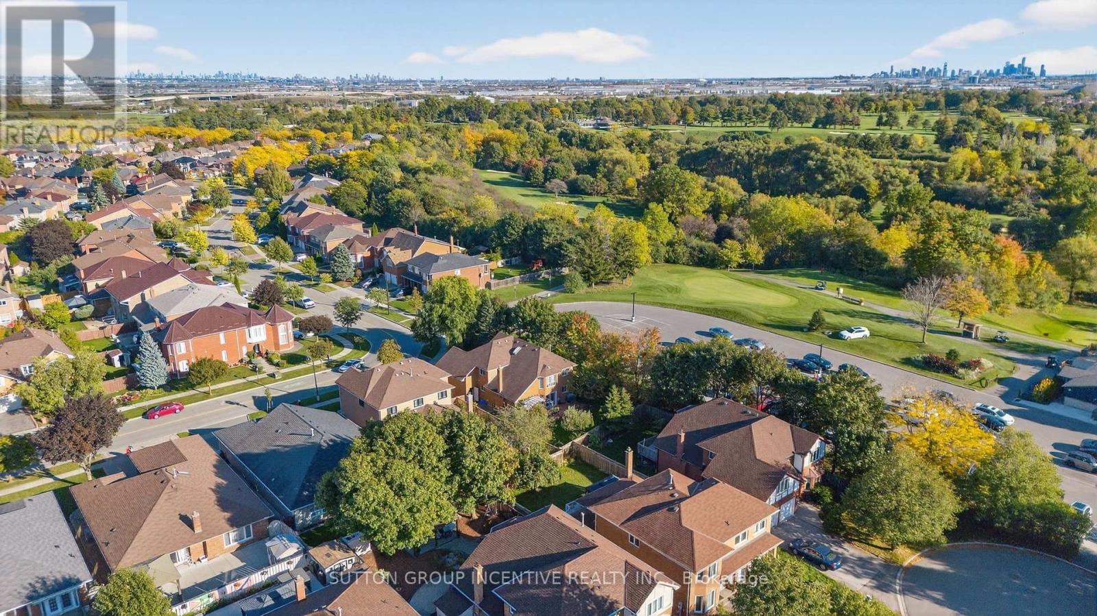 21 Hartford Trail, Brampton, Ontario  L6W 4K2 - Photo 43 - W12458106