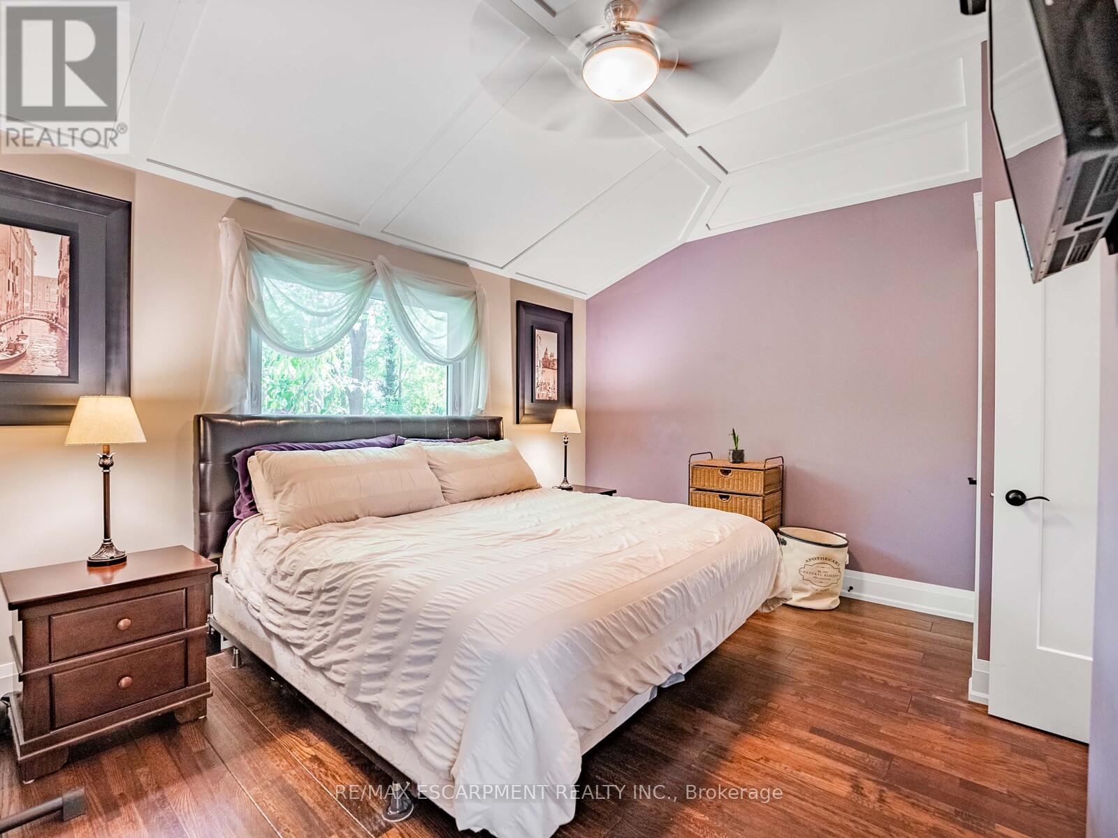 5334 Linbrook Road, Burlington, Ontario  L7L 3T9 - Photo 18 - W12458115