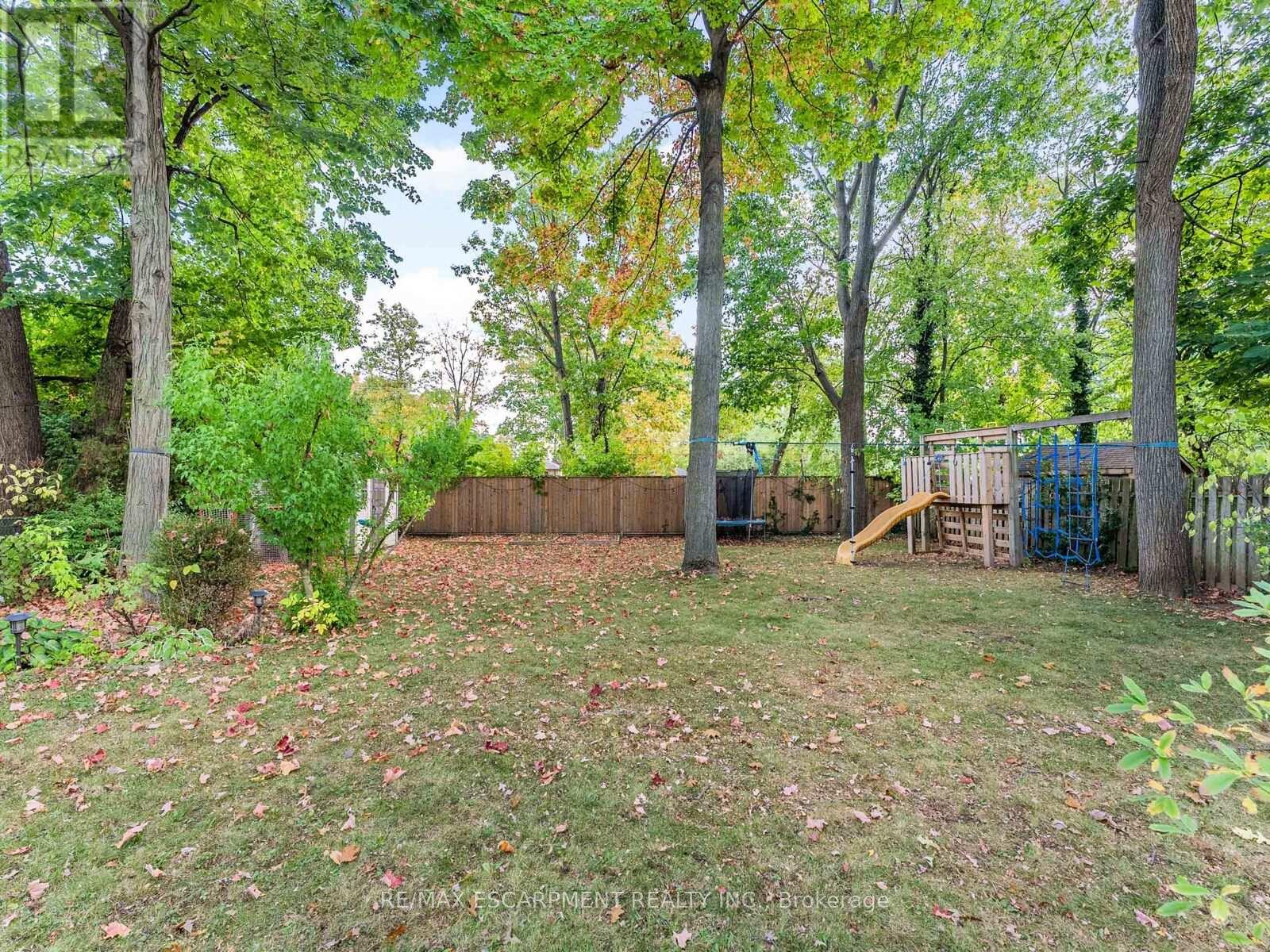 5334 Linbrook Road, Burlington, Ontario  L7L 3T9 - Photo 32 - W12458115