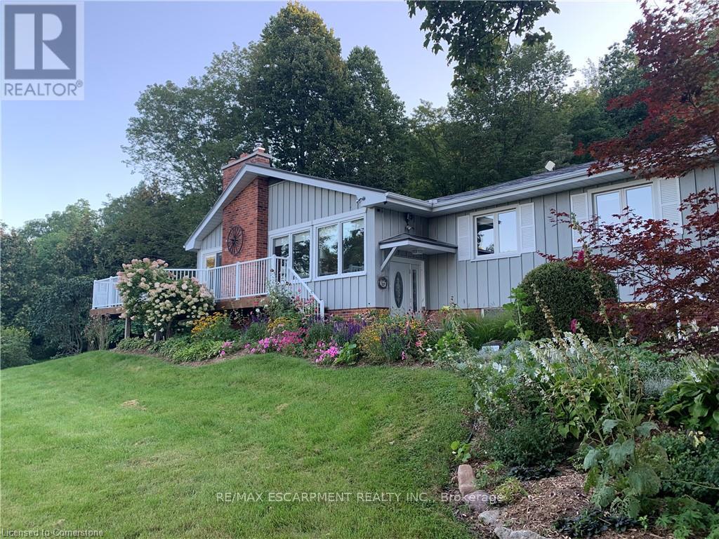 5086 Walkers Line, Burlington, Ontario  L7M 0R1 - Photo 2 - W12458117