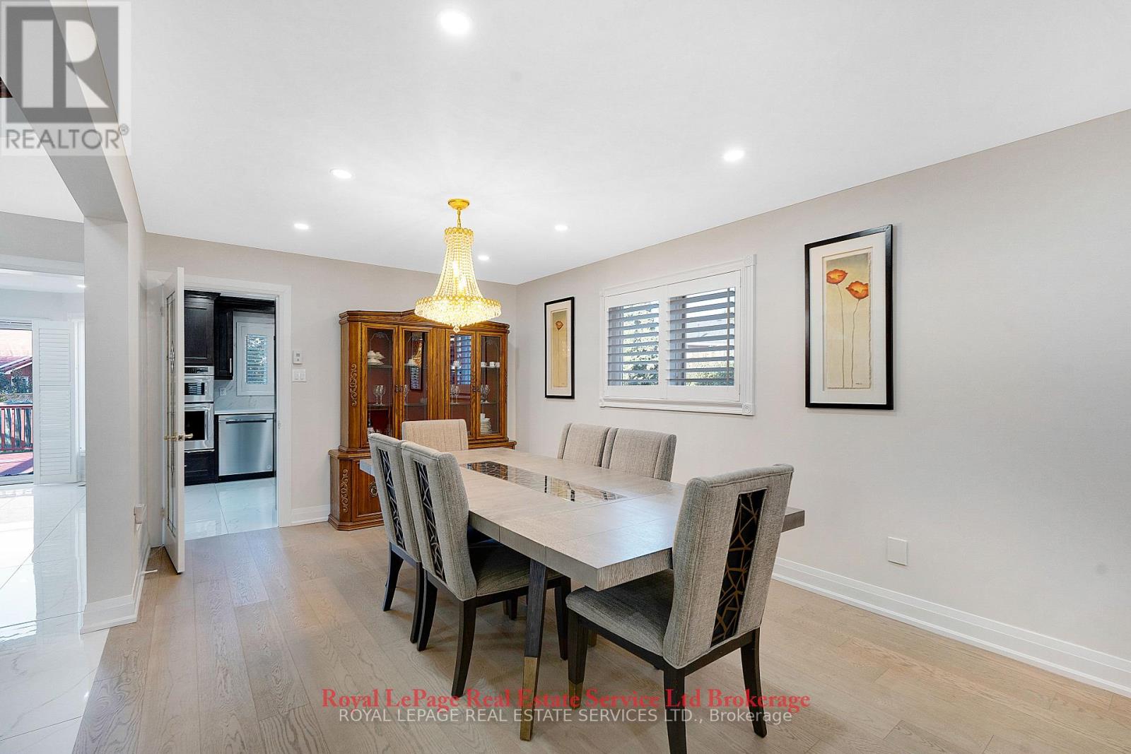 2088 Kempton Park Drive, Mississauga, Ontario  L5M 2Y9 - Photo 12 - W12458128