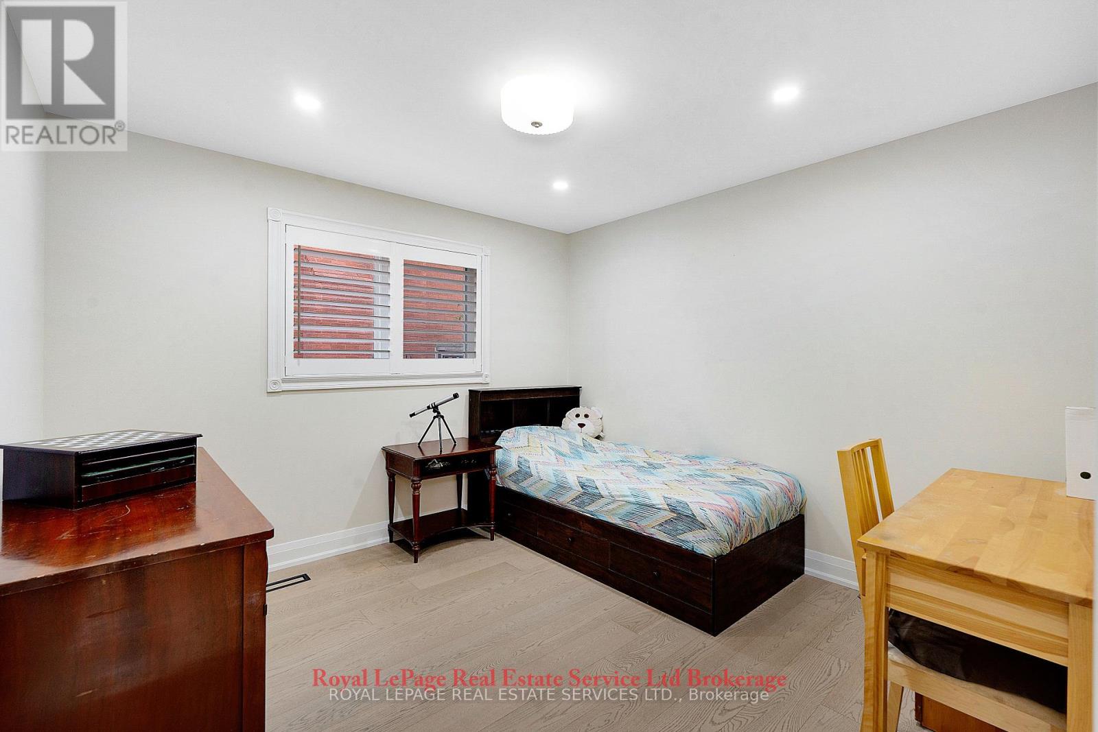 2088 Kempton Park Drive, Mississauga, Ontario  L5M 2Y9 - Photo 20 - W12458128