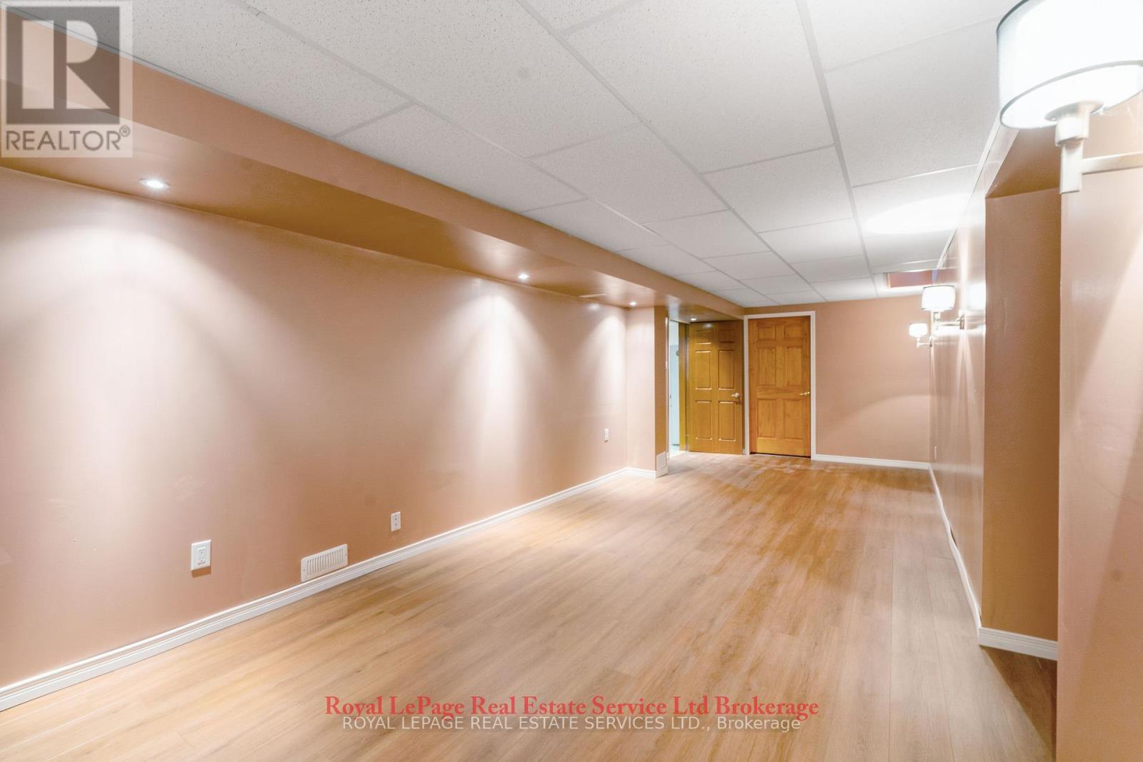 2088 Kempton Park Drive, Mississauga, Ontario  L5M 2Y9 - Photo 27 - W12458128