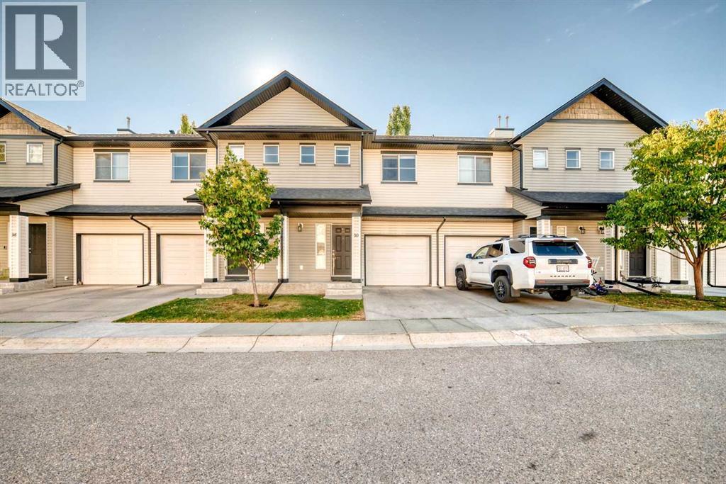 50 Everridge Gardens Sw, Calgary, Alberta  T2Y 0H1 - Photo 1 - A2263565