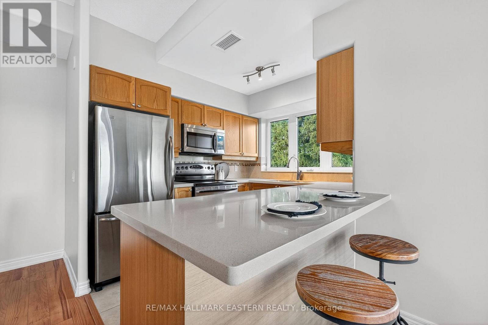 Ph06 - 869 Clonsilla Avenue, Peterborough, Ontario  K9J 0B7 - Photo 24 - X12458147