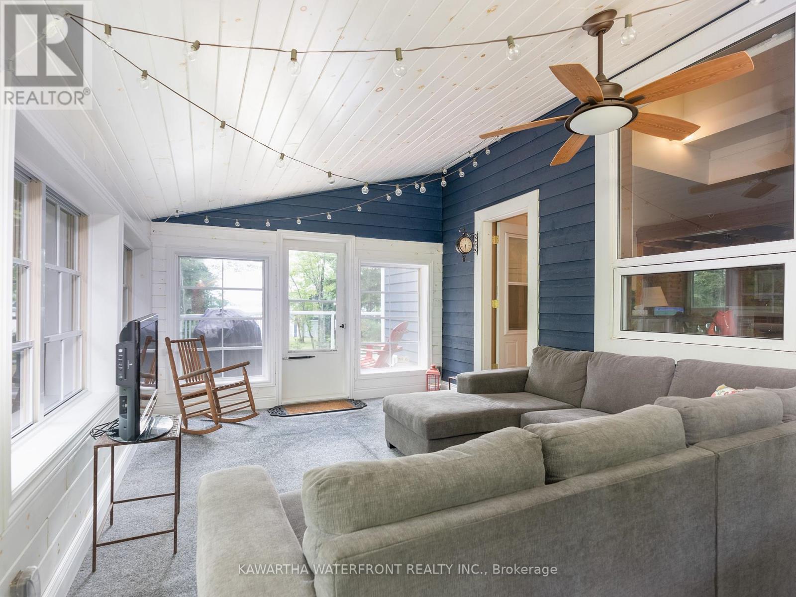 11 Woodworth Drive, Kawartha Lakes, Ontario  K0M 1A0 - Photo 15 - X12458157