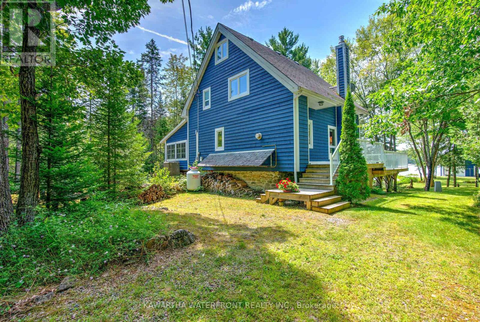 11 Woodworth Drive, Kawartha Lakes, Ontario  K0M 1A0 - Photo 6 - X12458157