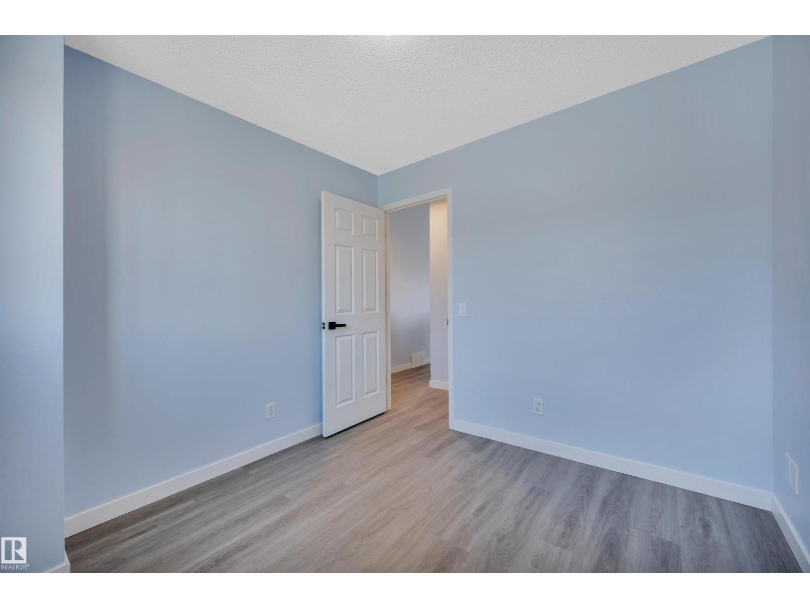 264 Dunvegan Rd Nw, Edmonton, Alberta  T5L 5E5 - Photo 33 - E4461805