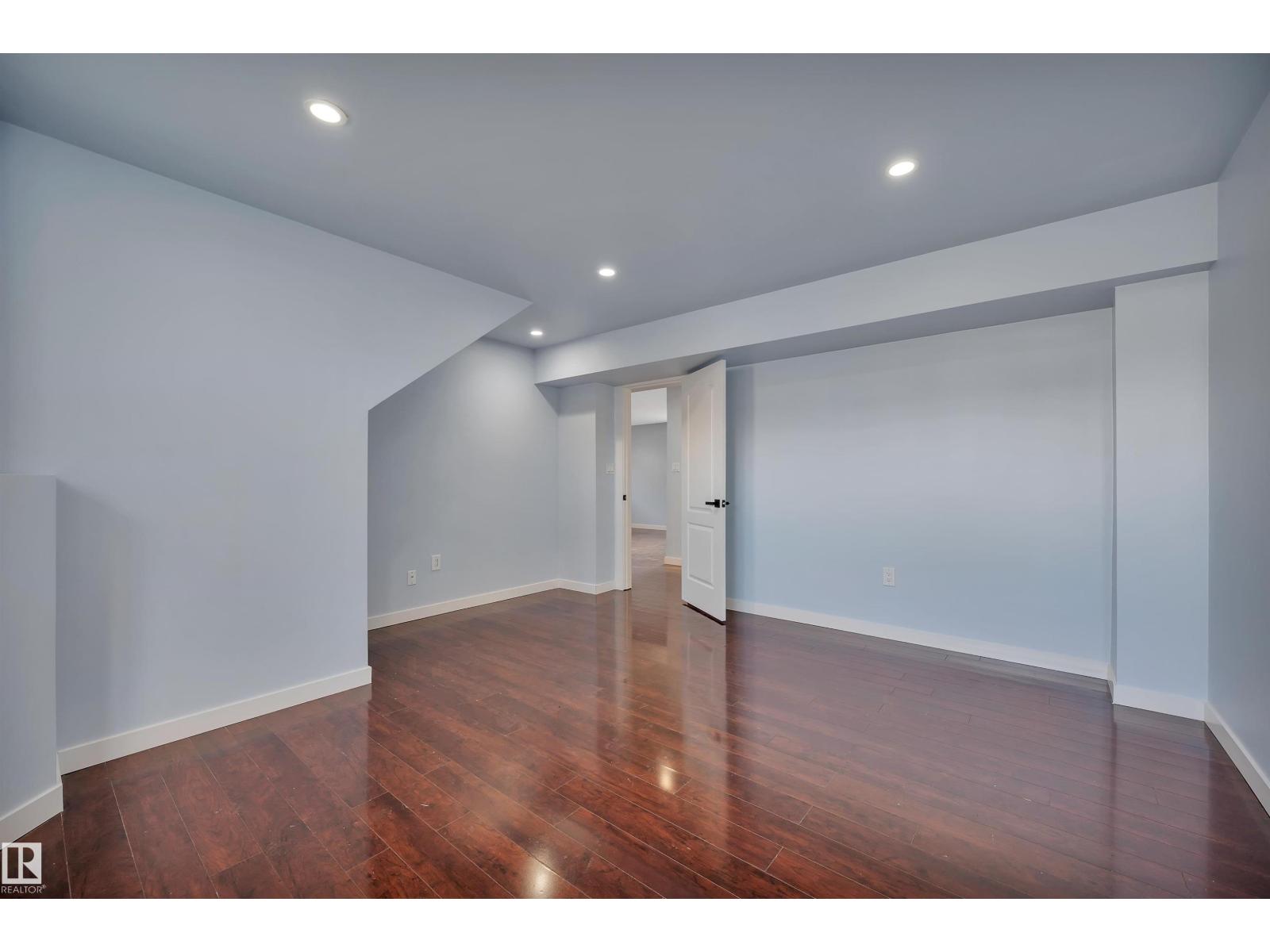 264 Dunvegan Rd Nw, Edmonton, Alberta  T5L 5E5 - Photo 38 - E4461805