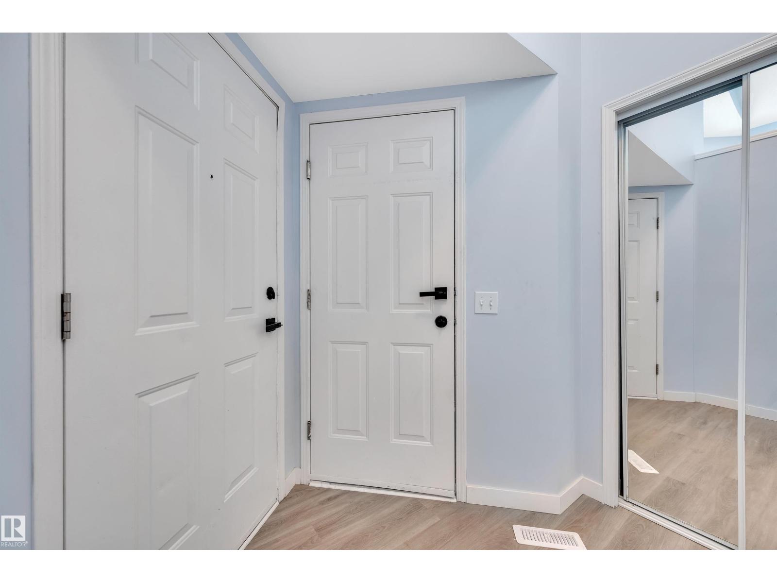 264 Dunvegan Rd Nw, Edmonton, Alberta  T5L 5E5 - Photo 9 - E4461805