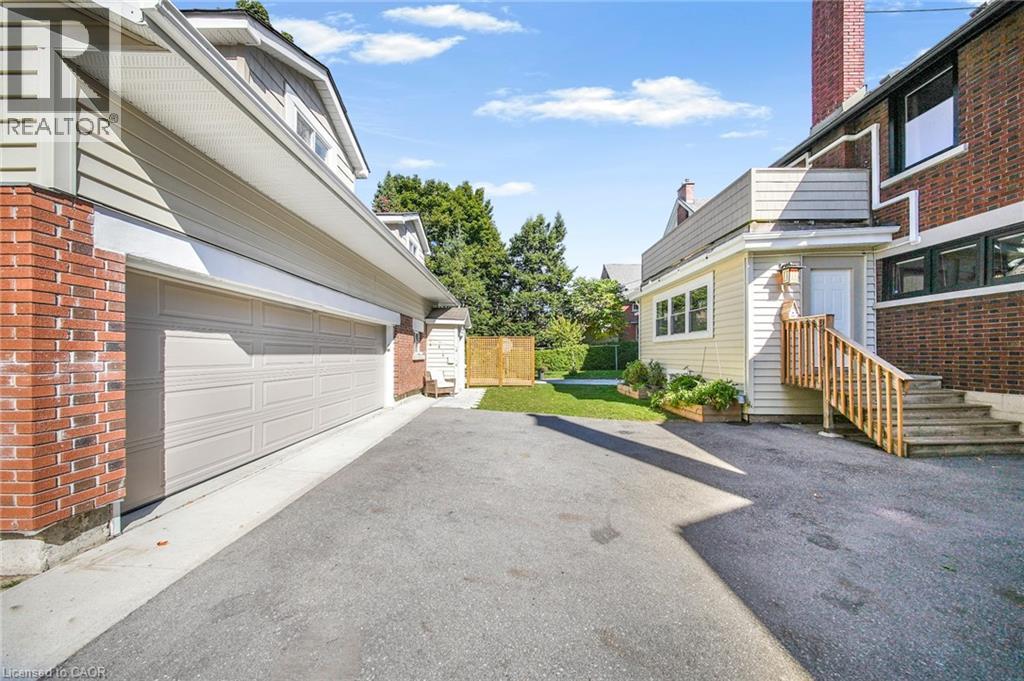 60 Heins Avenue, Kitchener, Ontario  N2G 1Z8 - Photo 7 - 40777896