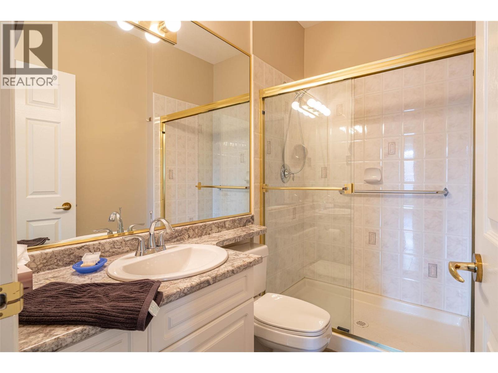 3300 Centennial Drive Unit# 411 Vernon, BC V1T9M5_34