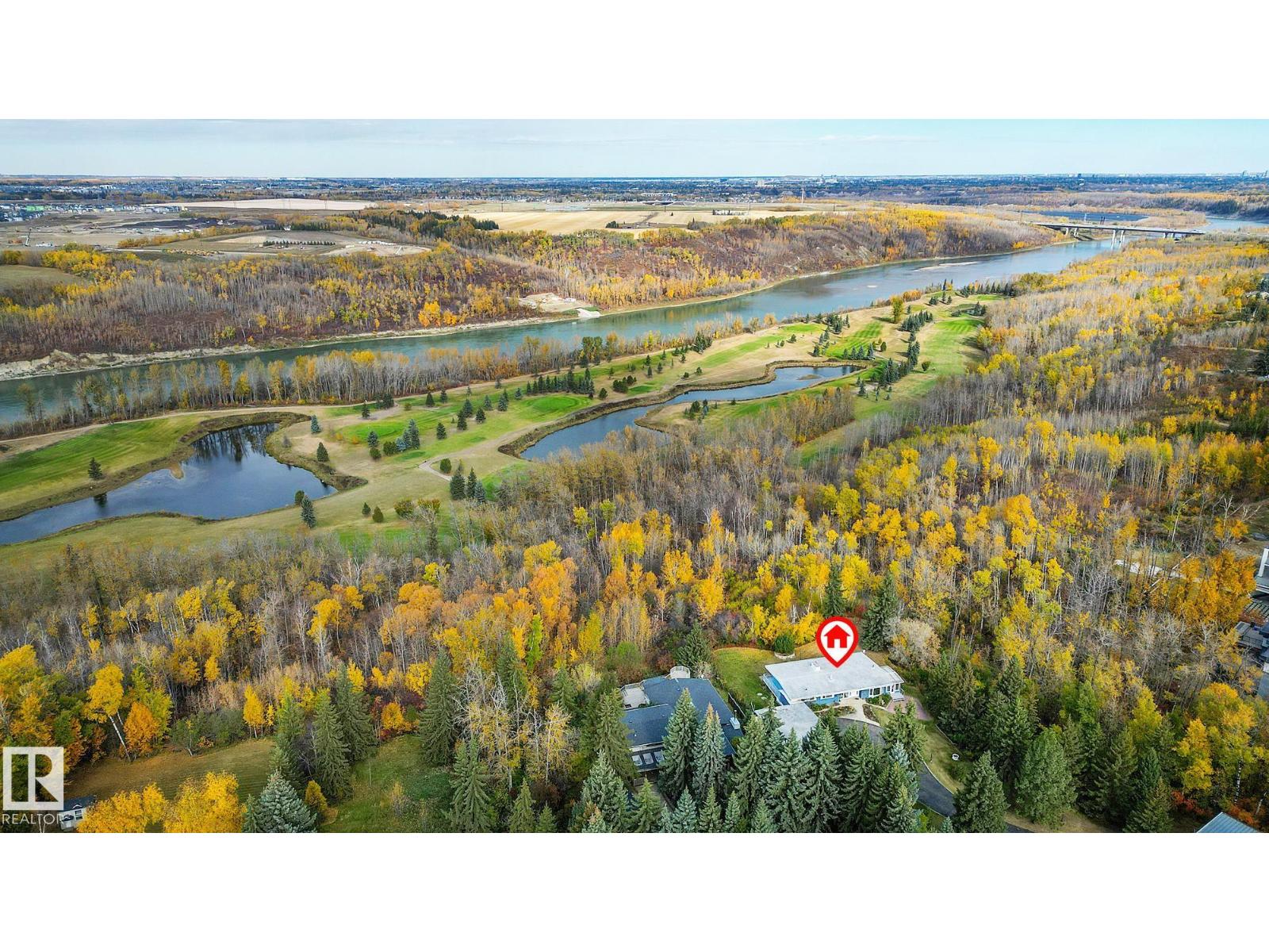 Property at 140 WINDERMERE DR NW image 5