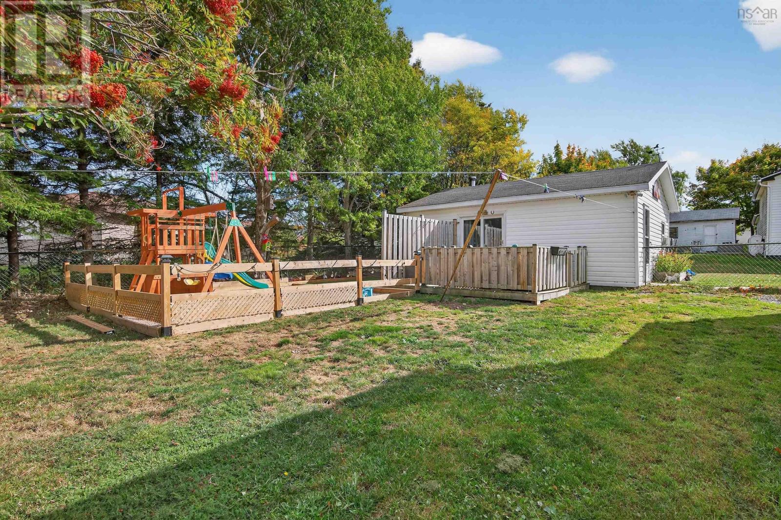 47 Borden Street, Glace Bay, Nova Scotia  B1A 1Y2 - Photo 33 - 202525663