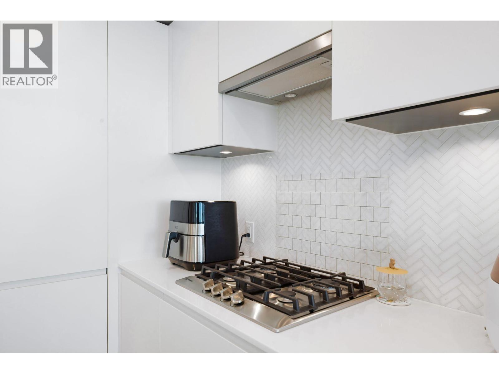 2408 3809 Evergreen Place, Burnaby, British Columbia  V3J 0M1 - Photo 4 - R3055676