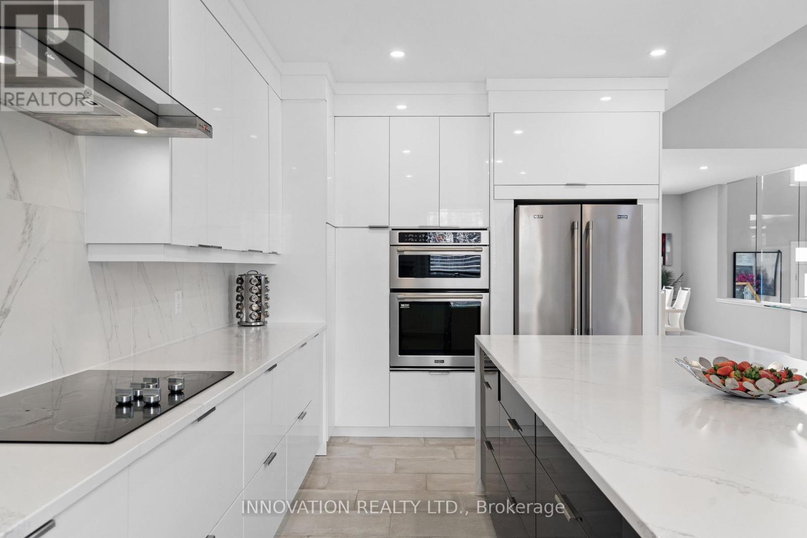 651 Ballycastle Crescent, Ottawa, Ontario  K1X 0A3 - Photo 12 - X12458174