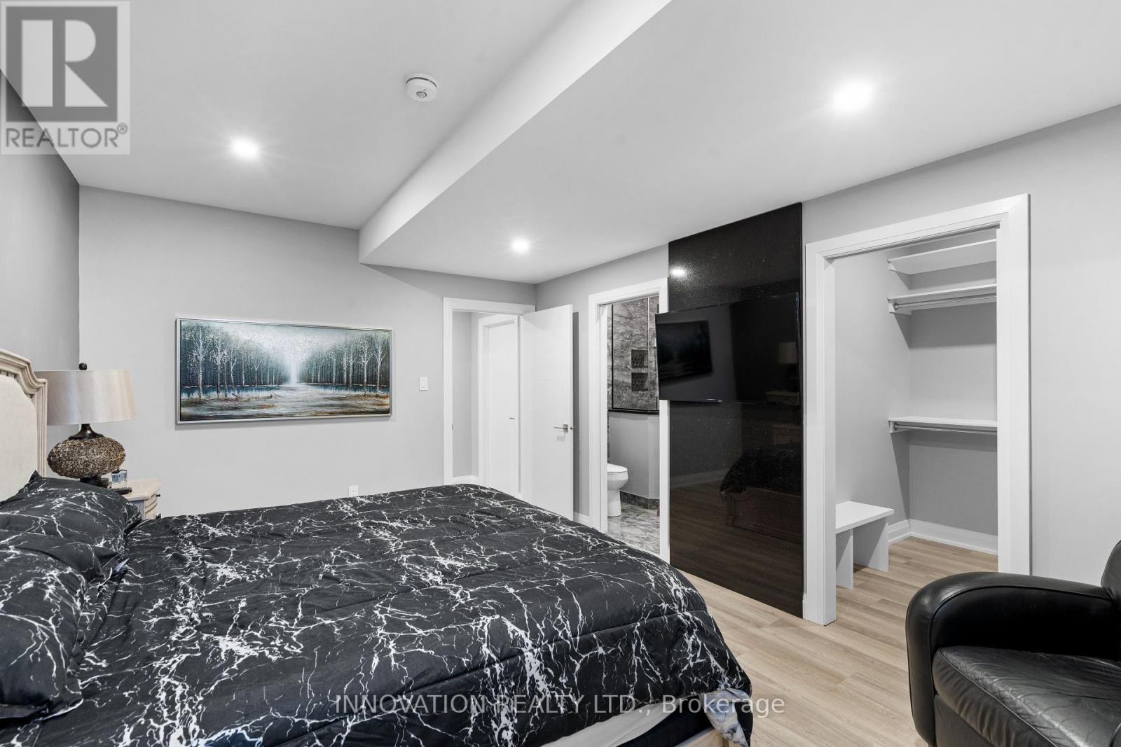 651 Ballycastle Crescent, Ottawa, Ontario  K1X 0A3 - Photo 25 - X12458174