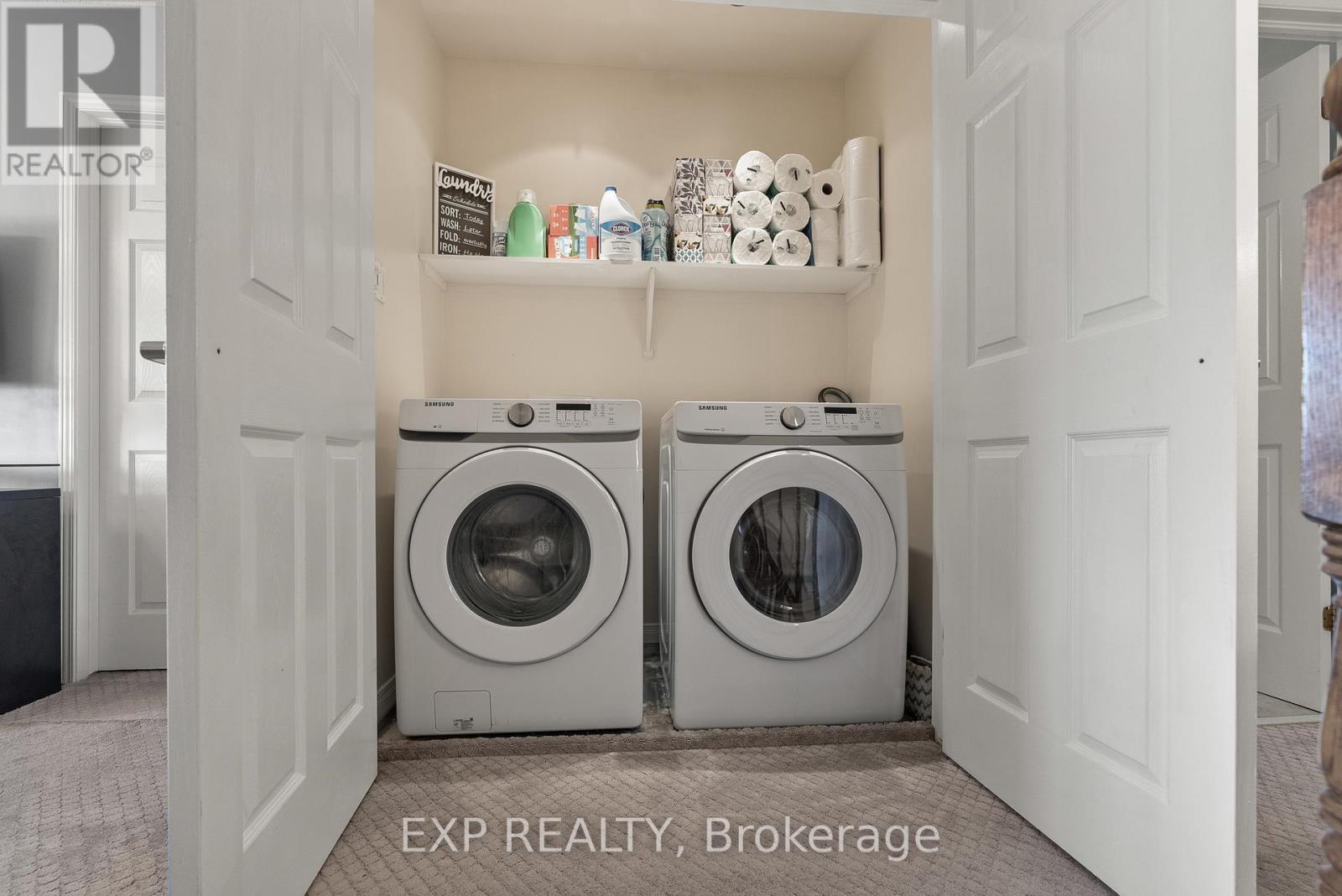 229 Duntroon Circle, Ottawa, Ontario  K1T 4C9 - Photo 24 - X12458190