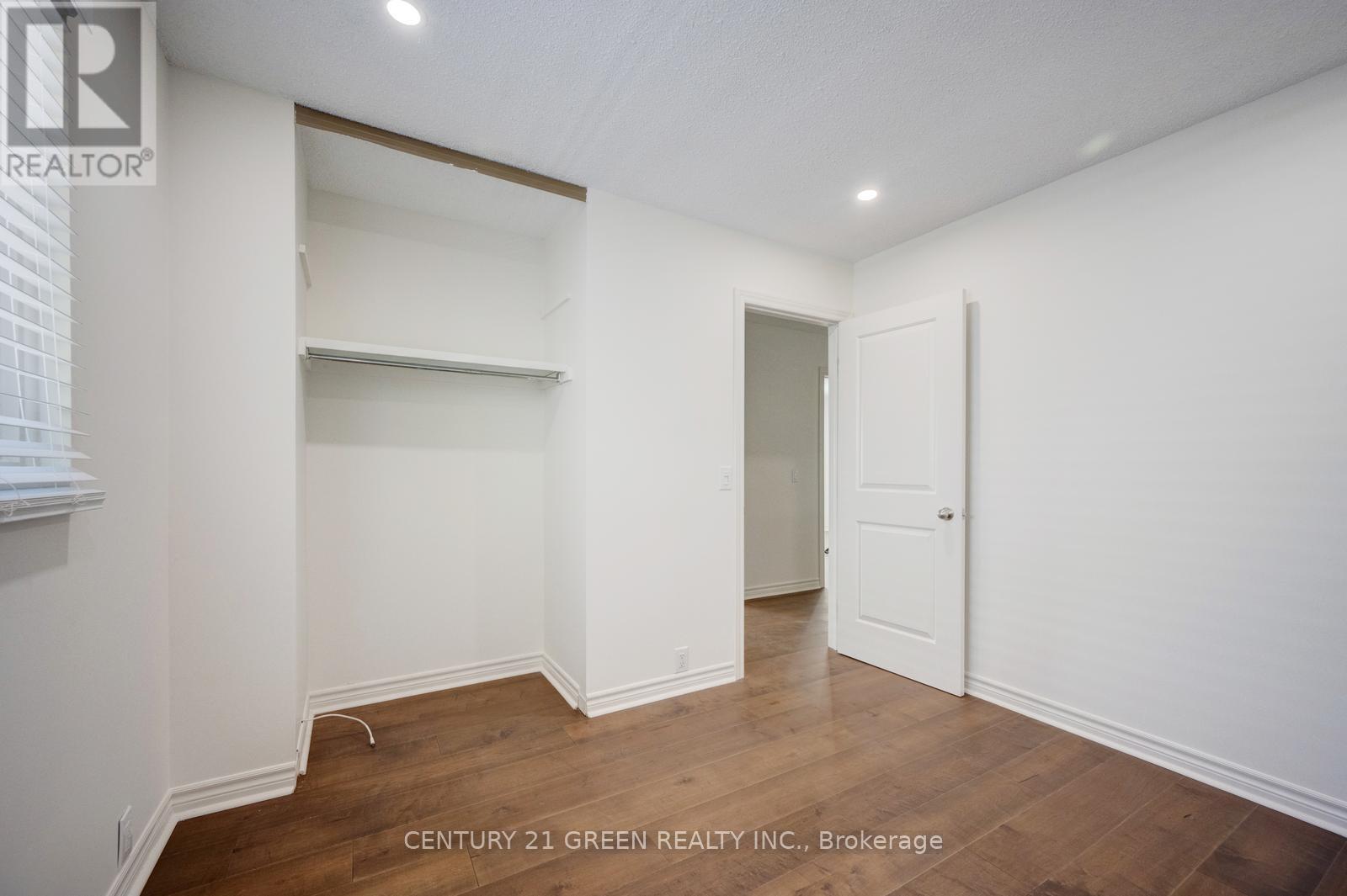 22 Davenrich Court, Brampton, Ontario  L6Z 1N6 - Photo 31 - W12458138