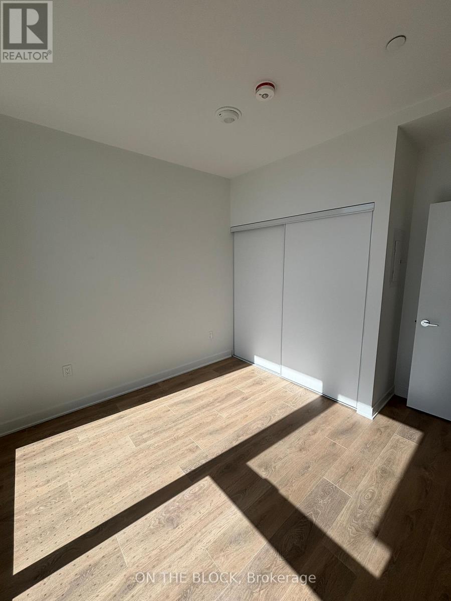 207 - 1037 The Queensway, Toronto, Ontario  M8Z 6C7 - Photo 11 - W12458148