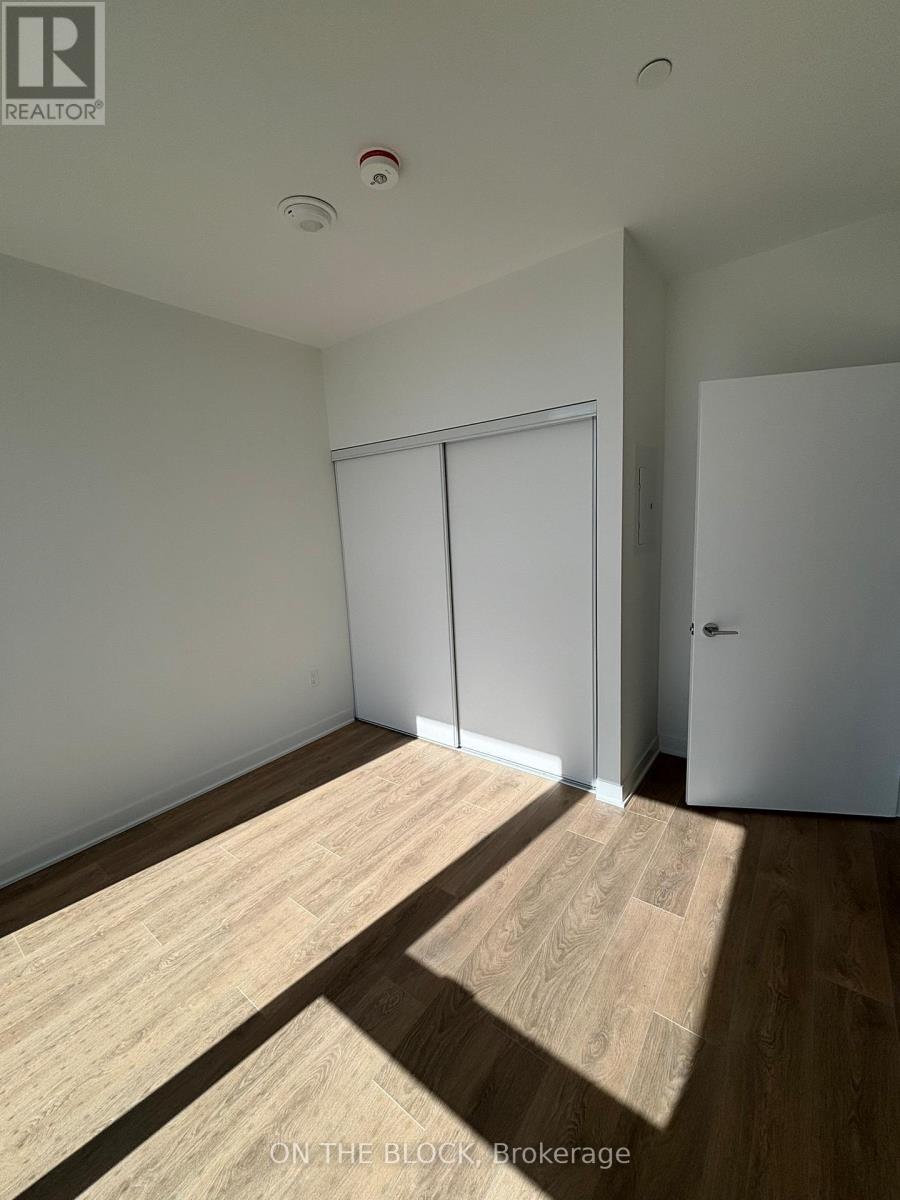 208 - 1037 The Queensway, Toronto, Ontario  M8Z 6C7 - Photo 11 - W12458149