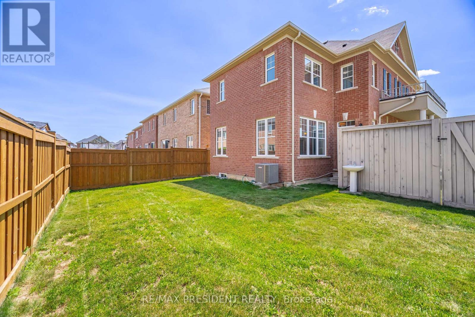 581 Edenbrook Hill Drive, Brampton, Ontario  L7A 4T4 - Photo 46 - W12458154