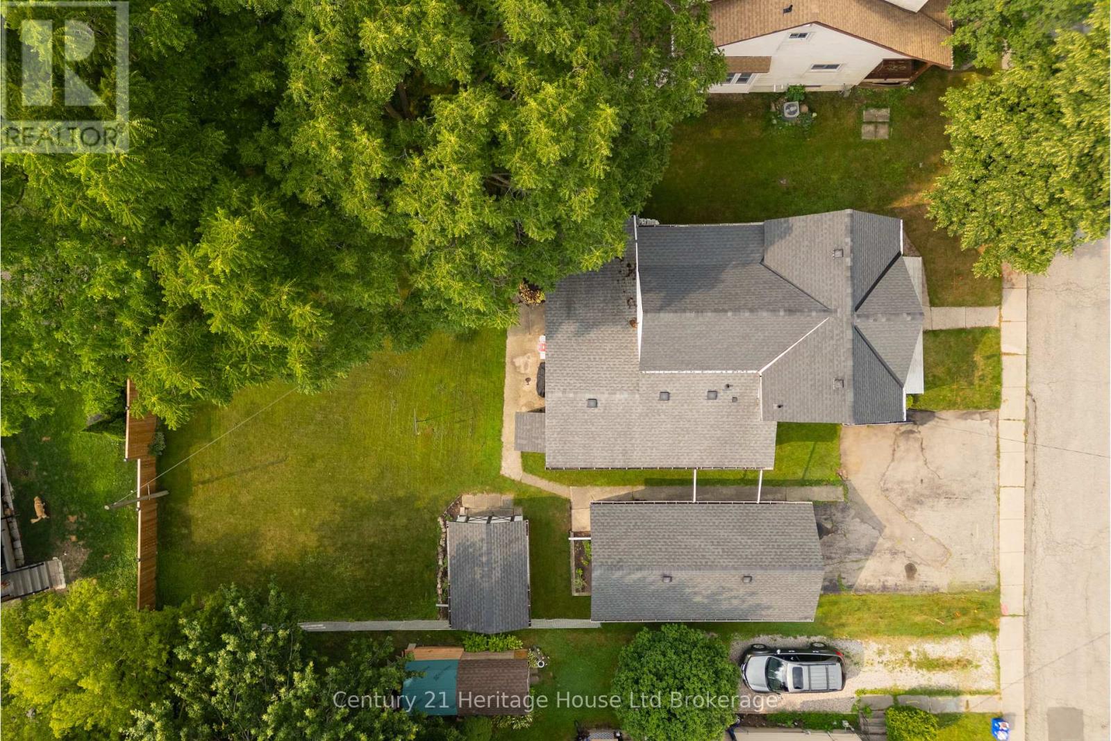 16 Arthur Street, Woodstock (Woodstock - North), Ontario  N4S 7H1 - Photo 4 - X12458187