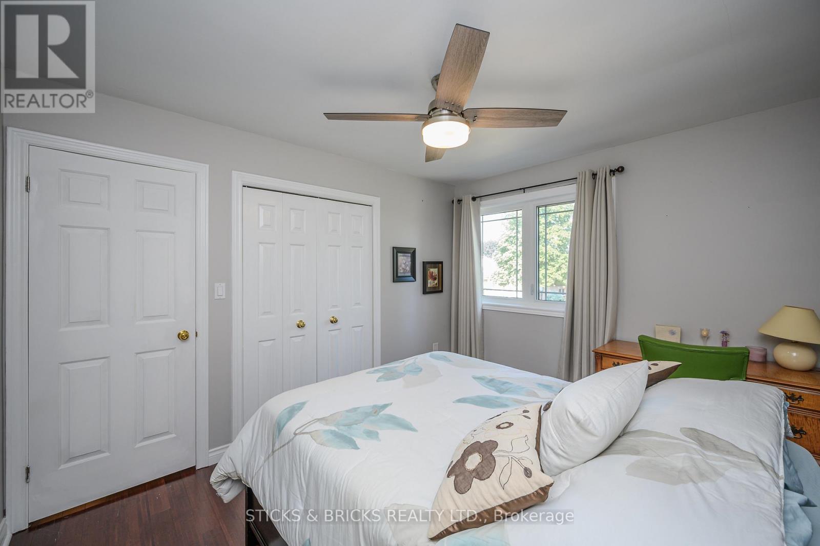 7102 Burbank Crescent, Niagara Falls, Ontario  L2J 4E7 - Photo 42 - X12458186