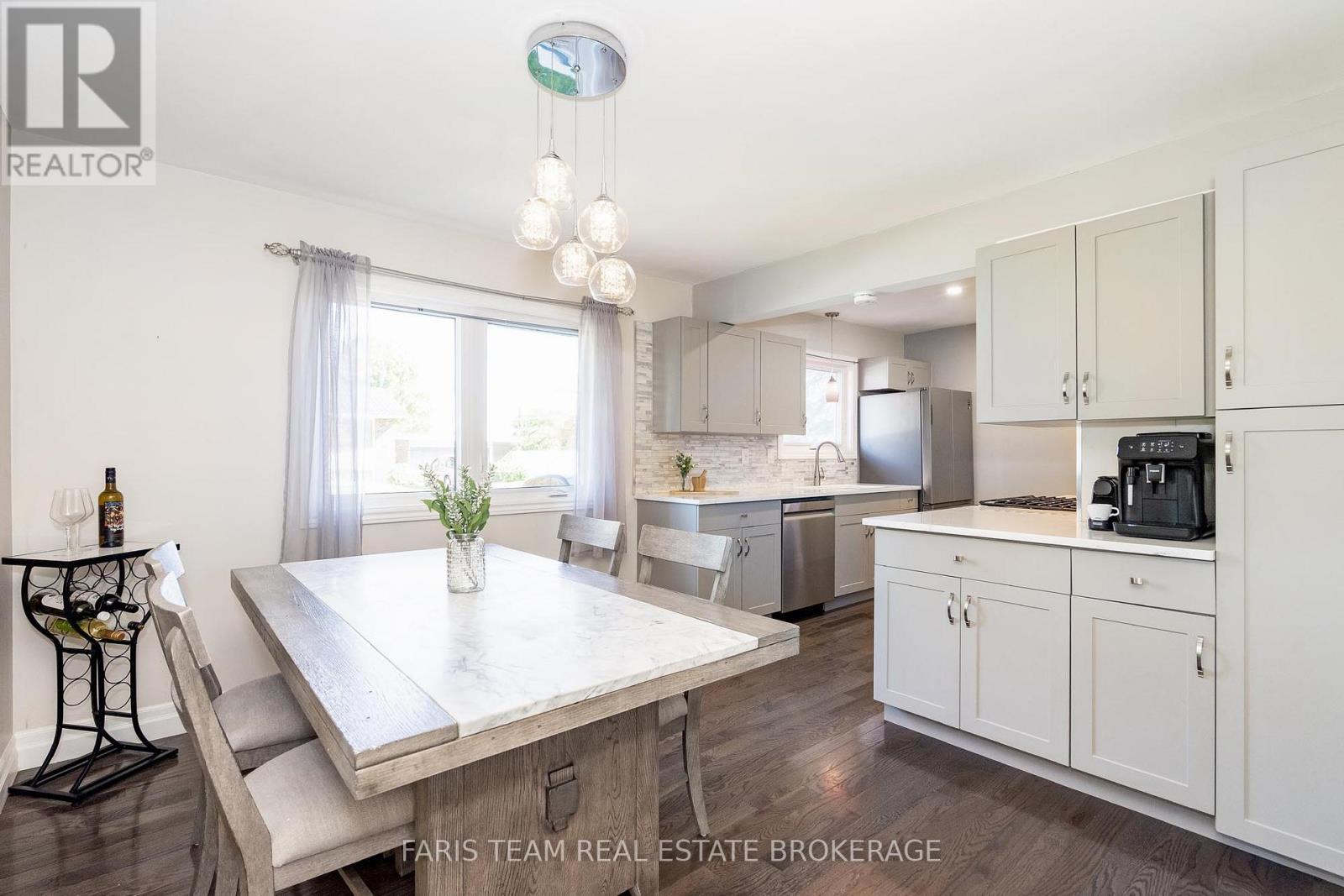 78 Mckibbon Drive, Meaford, Ontario  N4L 1C6 - Photo 15 - X12458141