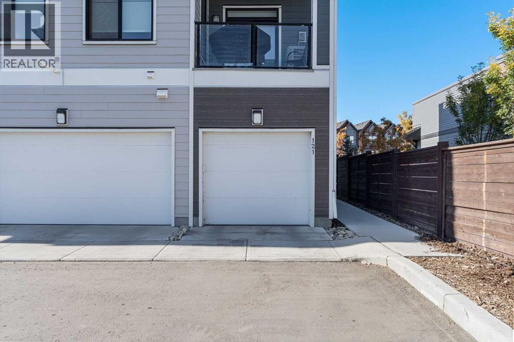 121, 380 Seton Villas Se, Calgary, Alberta  T3M 3T8 - Photo 4 - A2249376