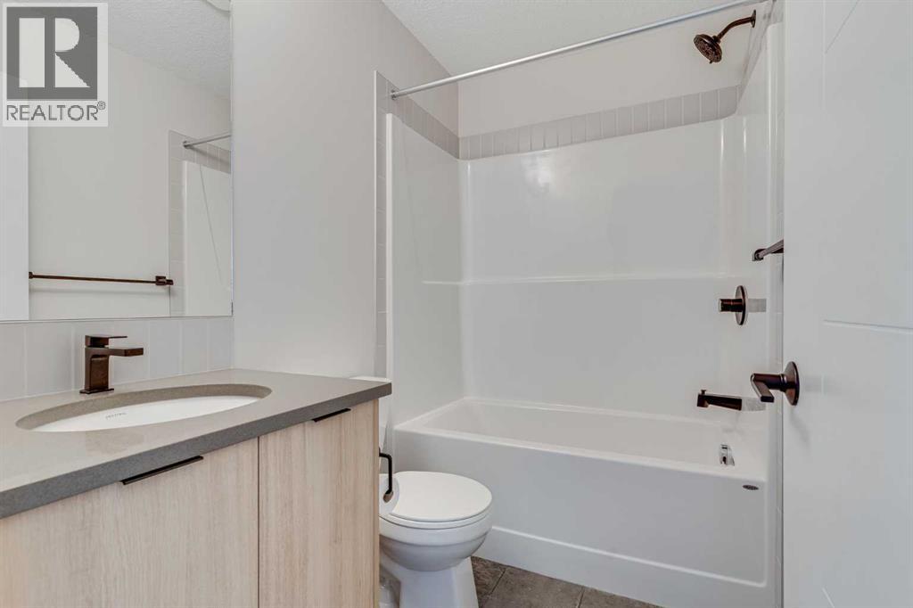 121, 380 Seton Villas Se, Calgary, Alberta  T3M 3T8 - Photo 27 - A2249376