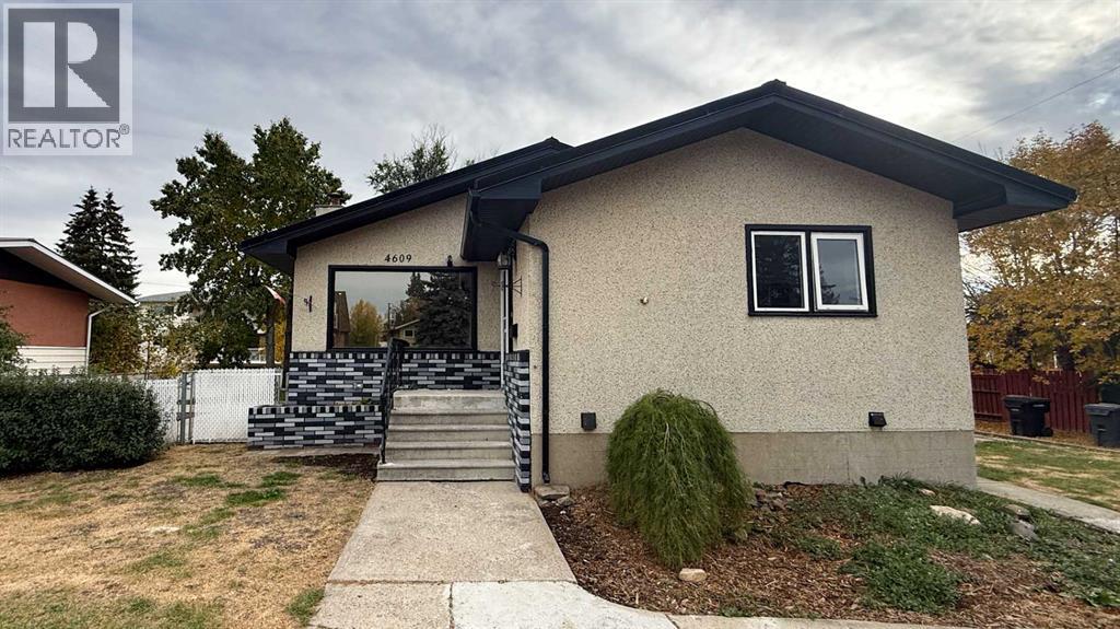 4609 52 Street, Olds, Alberta  T4H 1E8 - Photo 1 - A2263468