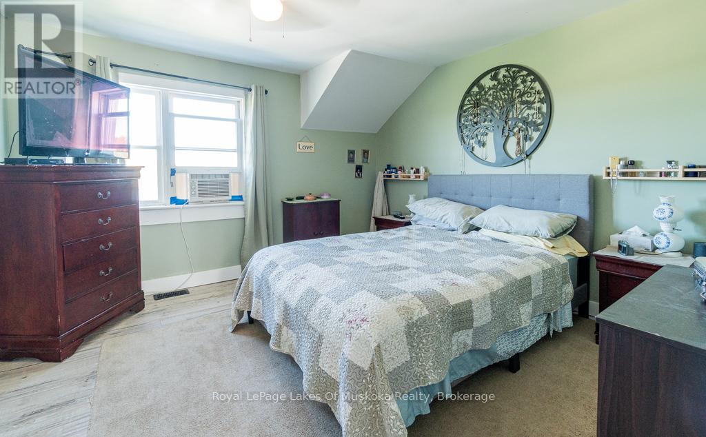 1466 Chiswick Line, Chisholm, Ontario  P0H 1Z0 - Photo 10 - X12458167
