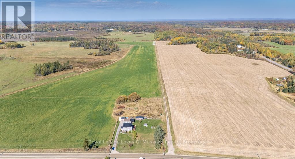 1466 Chiswick Line, Chisholm, Ontario  P0H 1Z0 - Photo 17 - X12458167