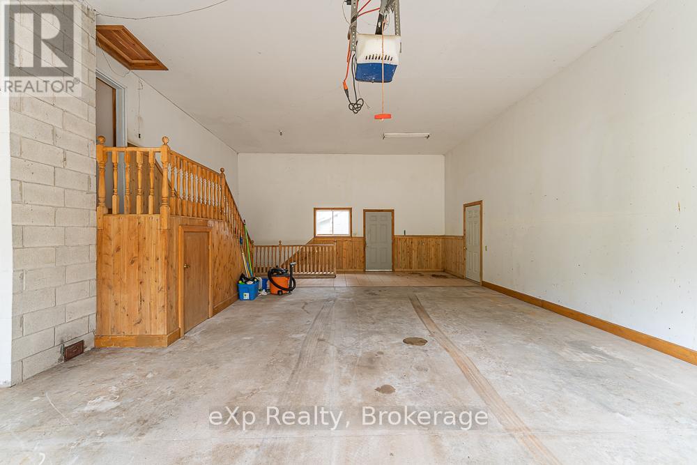 51 Parkside Avenue, South Bruce Peninsula, Ontario  N0H 2T0 - Photo 24 - X12458178