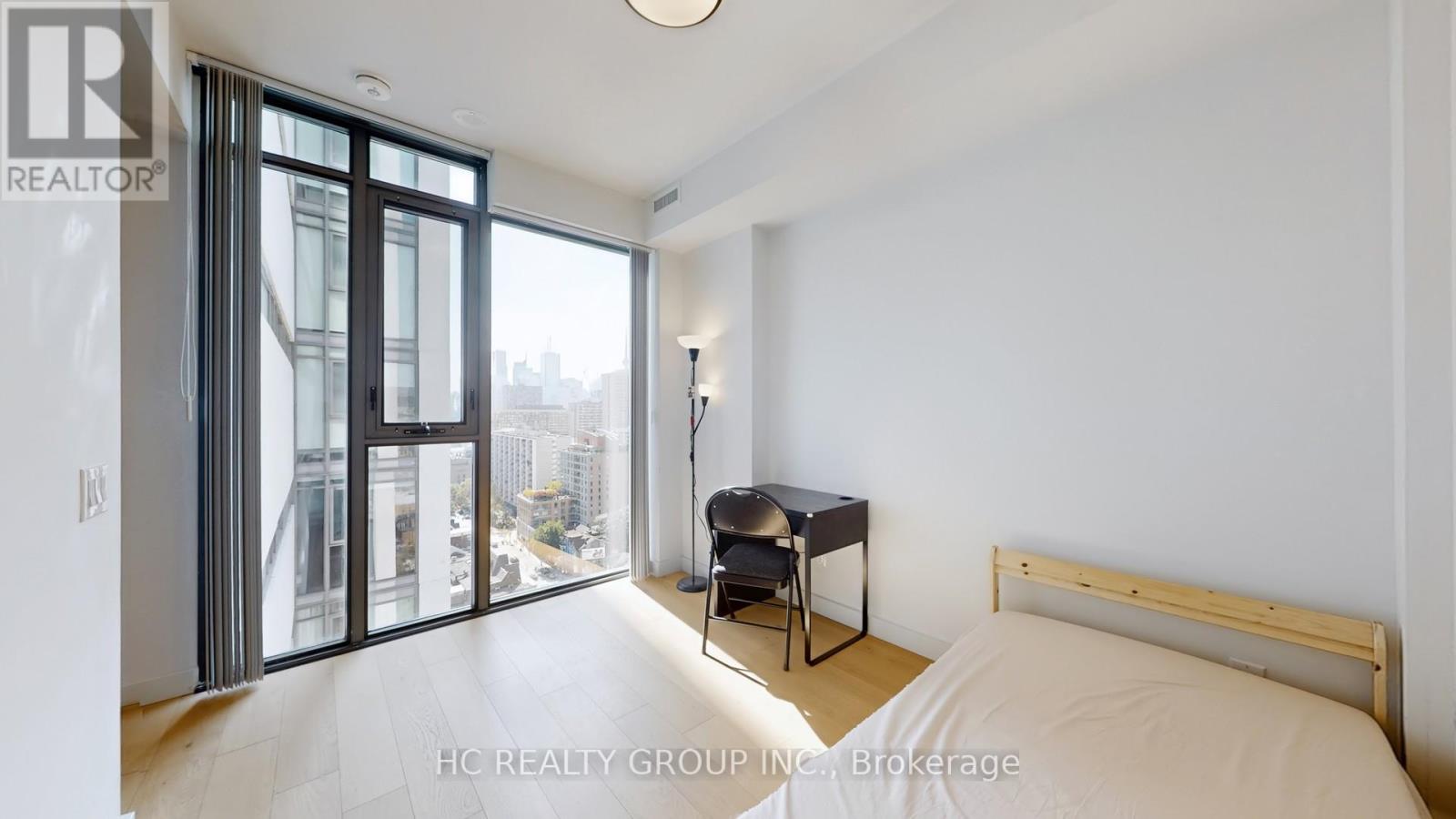 1605 - 81 Wellesley Street E, Toronto, Ontario  M4Y 1H8 - Photo 15 - C12458160