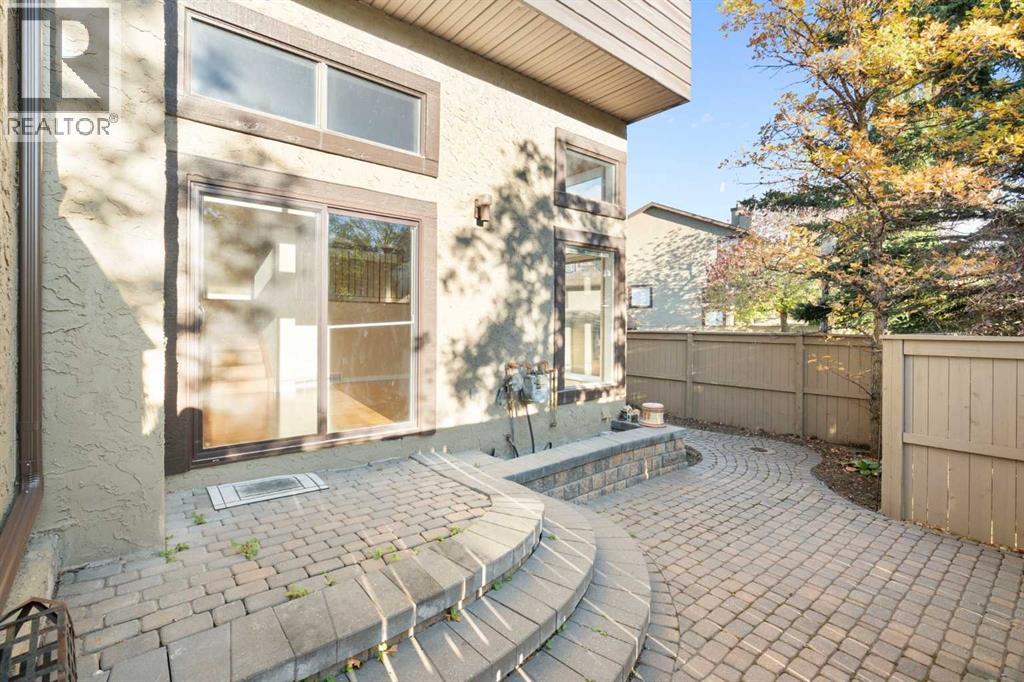88 Glamis Gardens Sw, Calgary, Alberta  T2E 6S4 - Photo 43 - A2260694