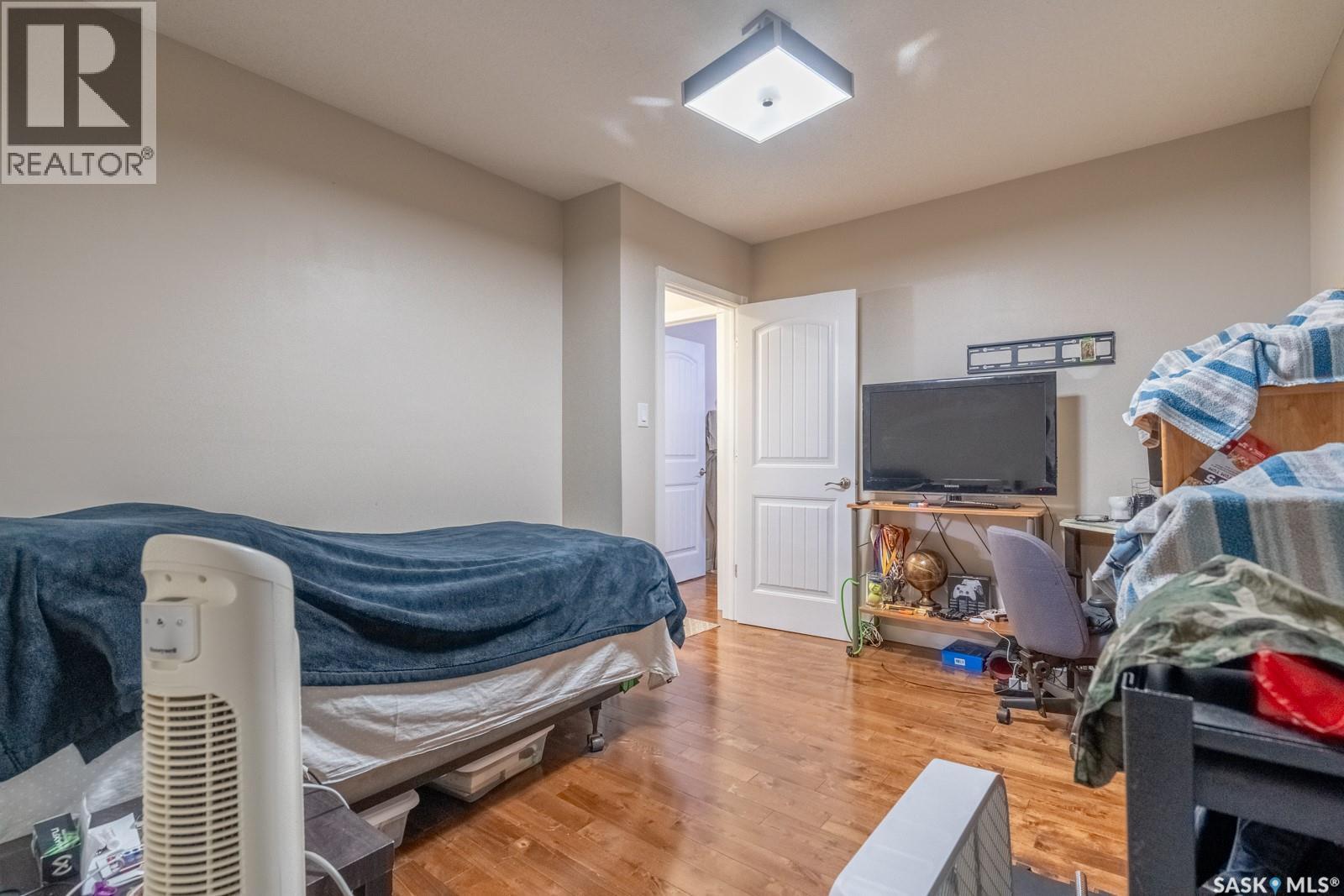 1742 Arthur Street, Regina, Saskatchewan  S4T 4W3 - Photo 21 - SK020678