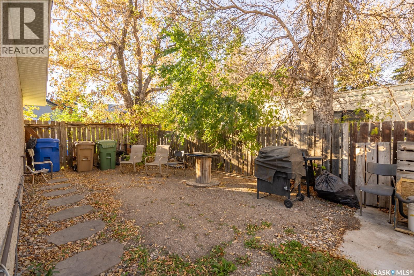 1742 Arthur Street, Regina, Saskatchewan  S4T 4W3 - Photo 23 - SK020678
