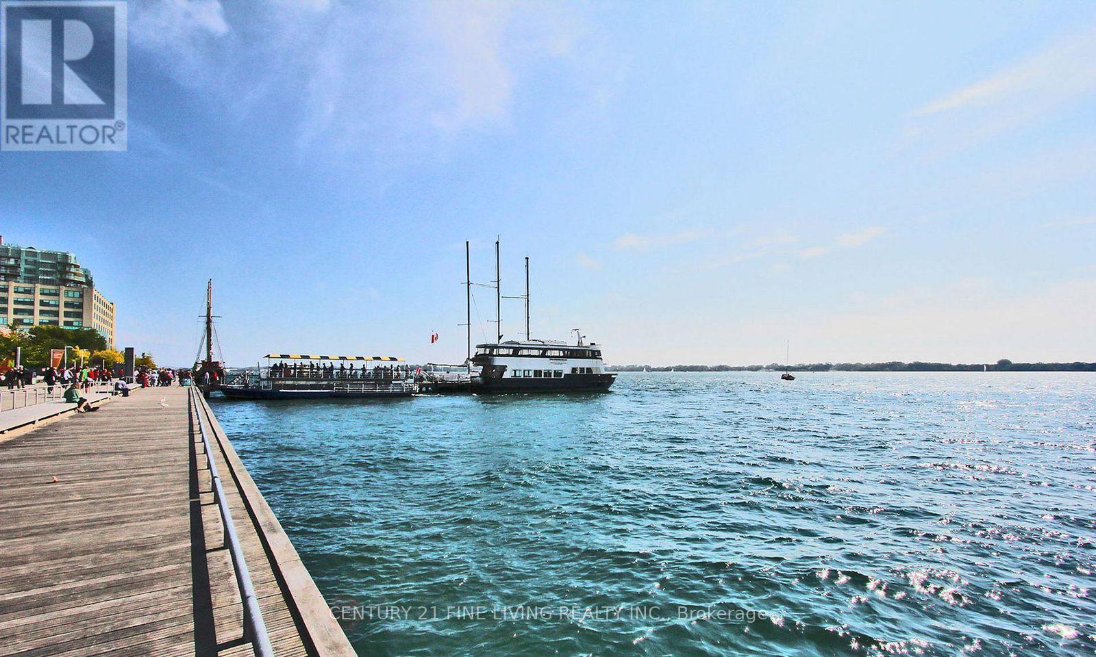 2407 - 208 Queens Quay W, Toronto, Ontario  M5J 2Y5 - Photo 45 - C12457982