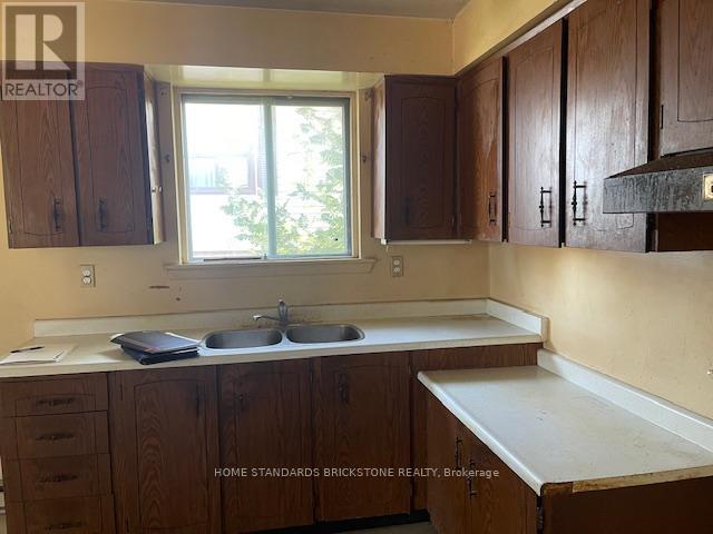 45 Hildenboro Square, Toronto, Ontario  M1W 1Y2 - Photo 2 - E12458197