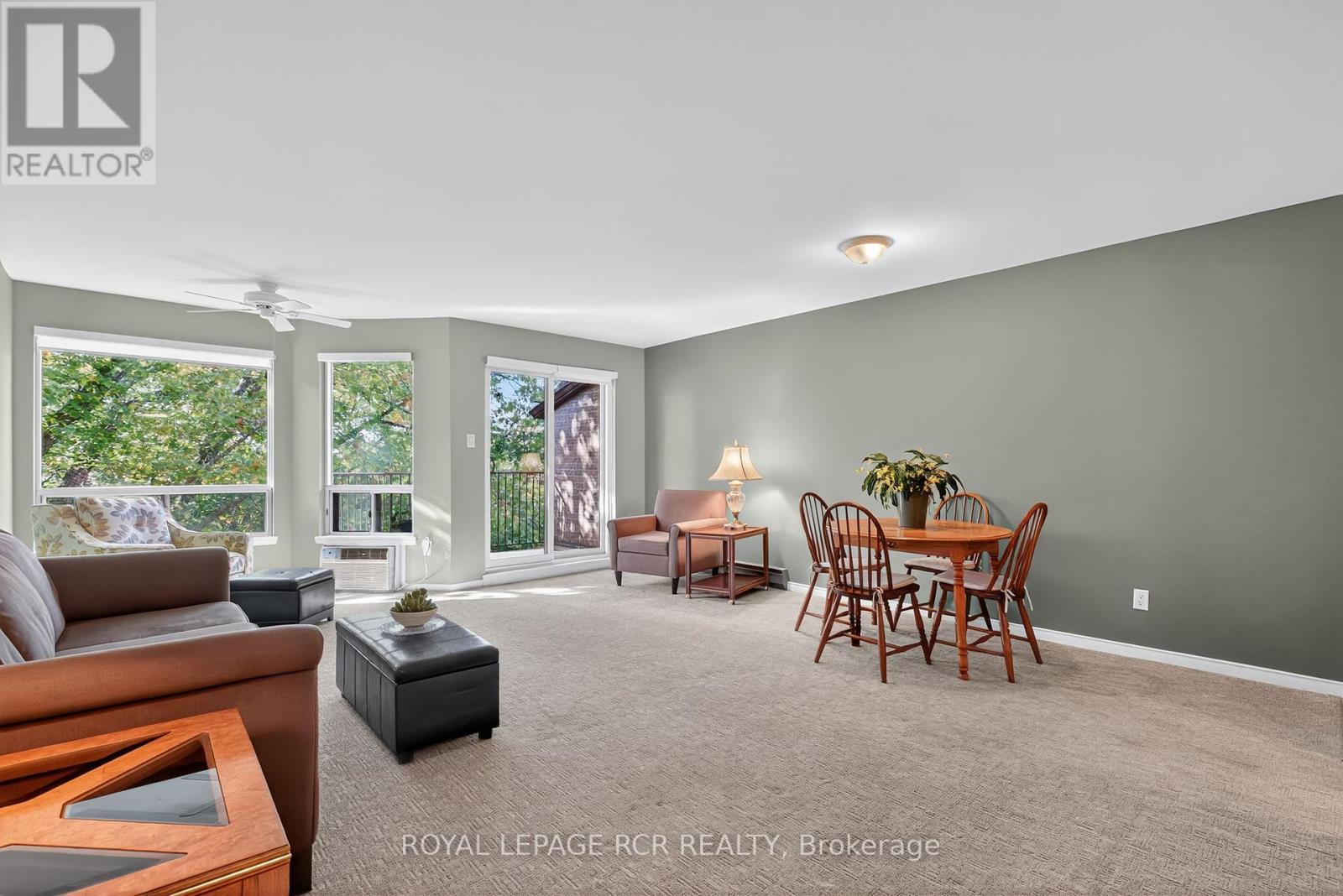 311 - 111 Grew Boulevard, Georgina, Ontario  L0E 1L0 - Photo 14 - N12458204