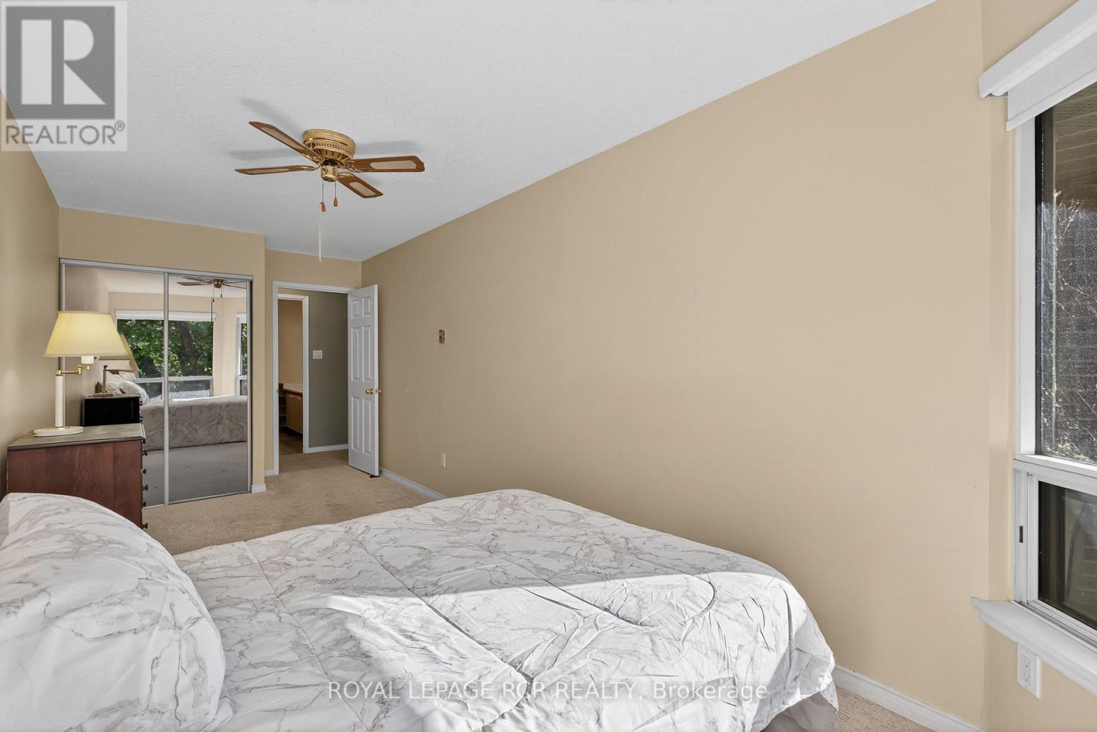 311 - 111 Grew Boulevard, Georgina, Ontario  L0E 1L0 - Photo 19 - N12458204