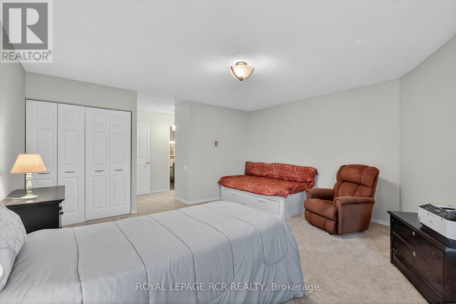 311 - 111 Grew Boulevard, Georgina, Ontario  L0E 1L0 - Photo 22 - N12458204