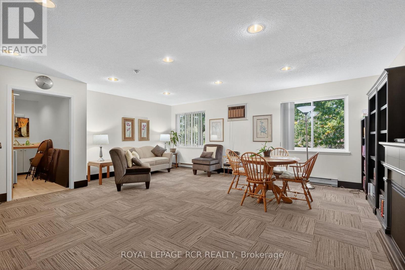311 - 111 Grew Boulevard, Georgina, Ontario  L0E 1L0 - Photo 30 - N12458204